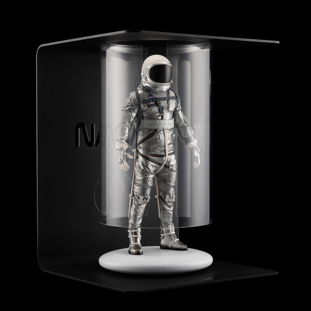 版画 eyewater ver. space suit NASA Artemis XEMU Space Suit - 3D Model by Albin
